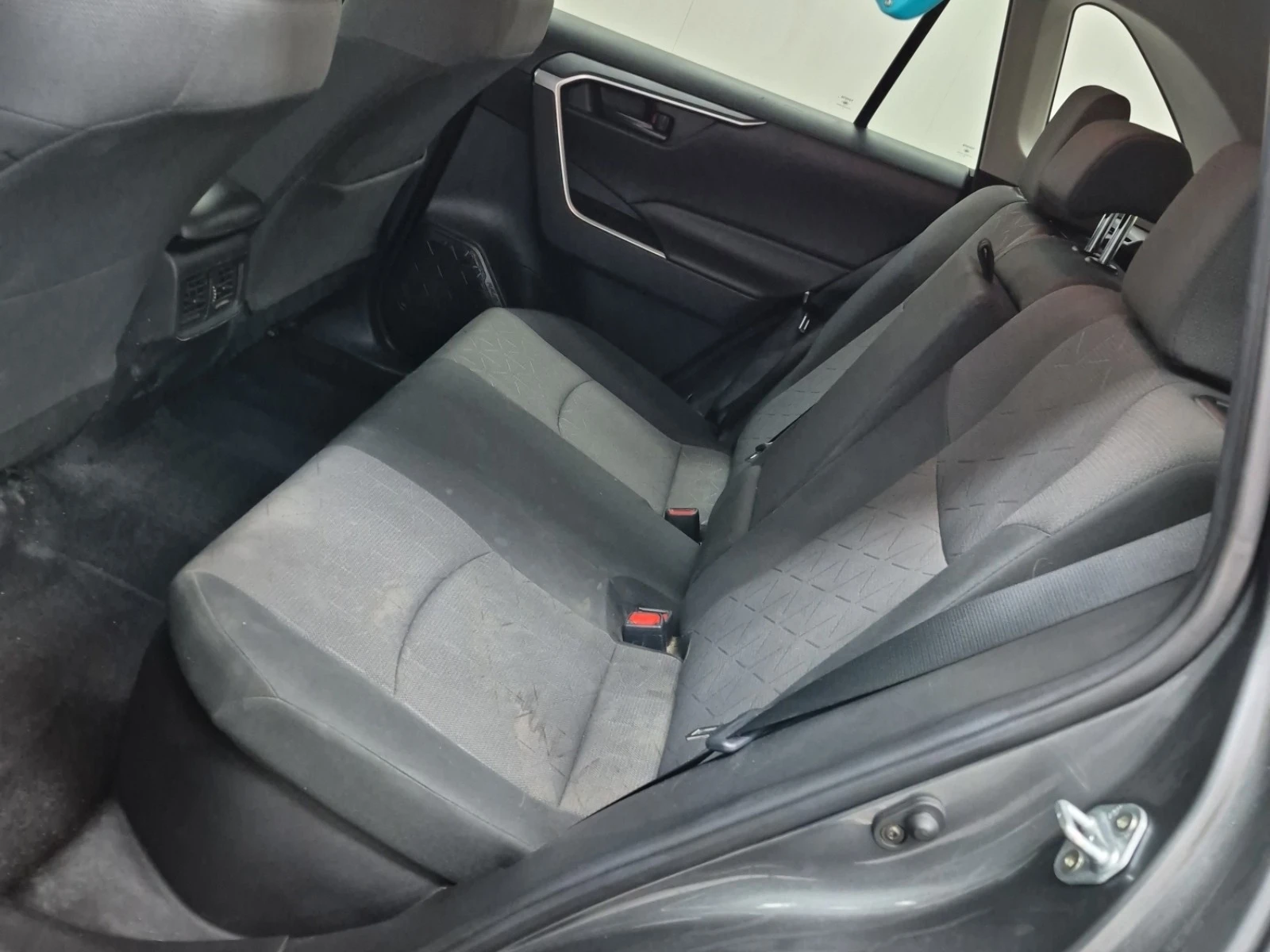 Toyota Rav4 HYBRID LE * * CARFAX * *   * *  | Mobile.bg   12