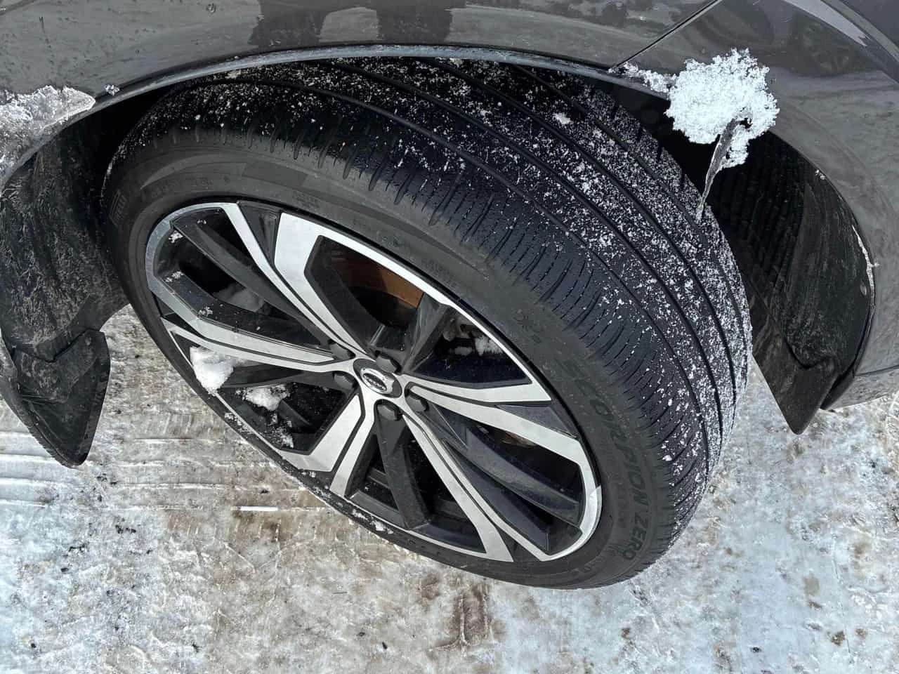 Volvo XC60  R Design /360/DISTRONIC/PANO/NAVI | Mobile.bg � ����������� 7