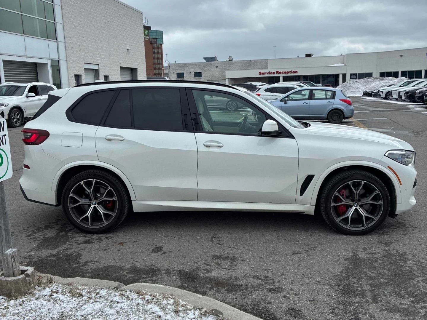 BMW X5 M-pkg* Laser* Distronic* 360View* HUD* Harman/Kard, снимка 5 - Автомобили и джипове - 53825855