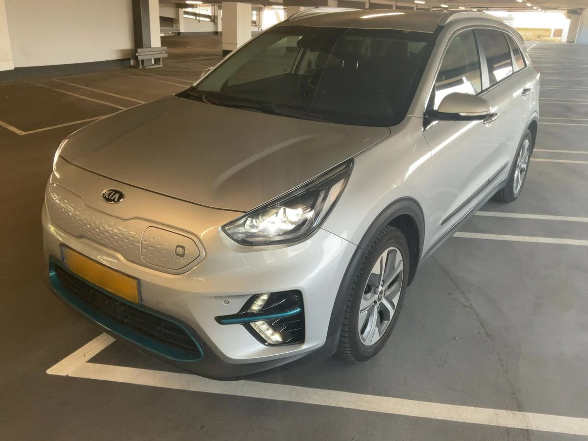 Kia Niro ОЧАКВАН ВНОС СМЯНА НА ЦВЯТ 1000евро, снимка 15 - Автомобили и джипове - 54793148