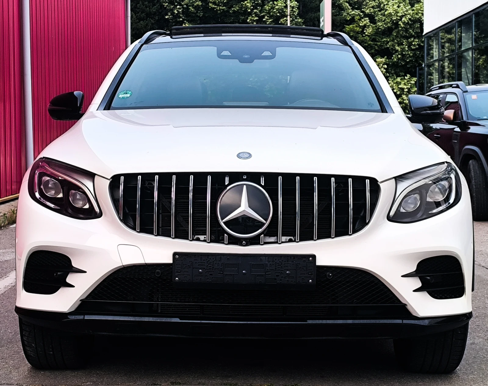 Mercedes-Benz GLC 250 D* AMG* PANORAMA* 4M* 9G* HOLLAND* FULL, снимка 5 - Автомобили и джипове - 54947535