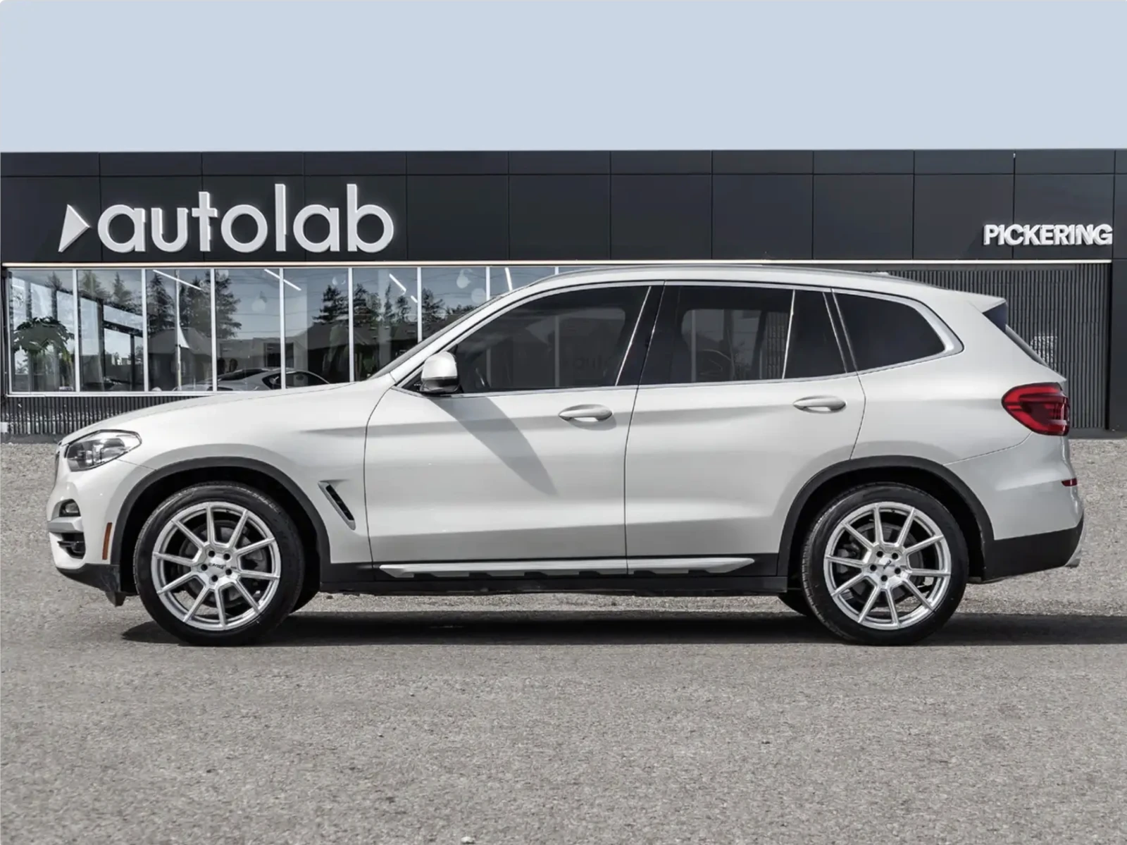 BMW X3 4X4 | ПАНОРАМА | ПОДГРЕВ , снимка 3 - Автомобили и джипове - 56530213