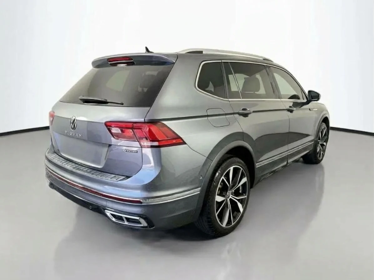 VW Tiguan 2.0 R-line SEL Allspace, Без удъри, снимка 5 - Автомобили и джипове - 56585738