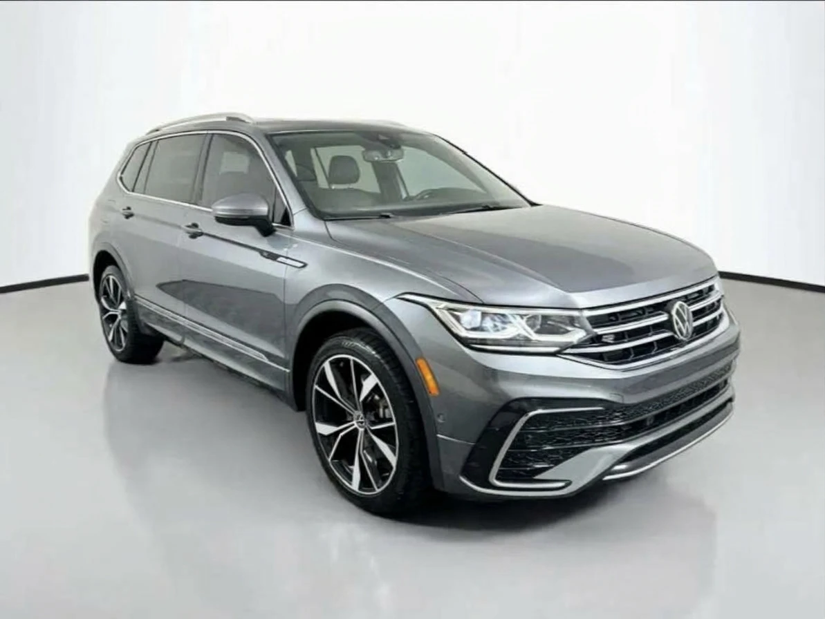 VW Tiguan 2.0 R-line SEL Allspace, Без удъри, снимка 3 - Автомобили и джипове - 56585738