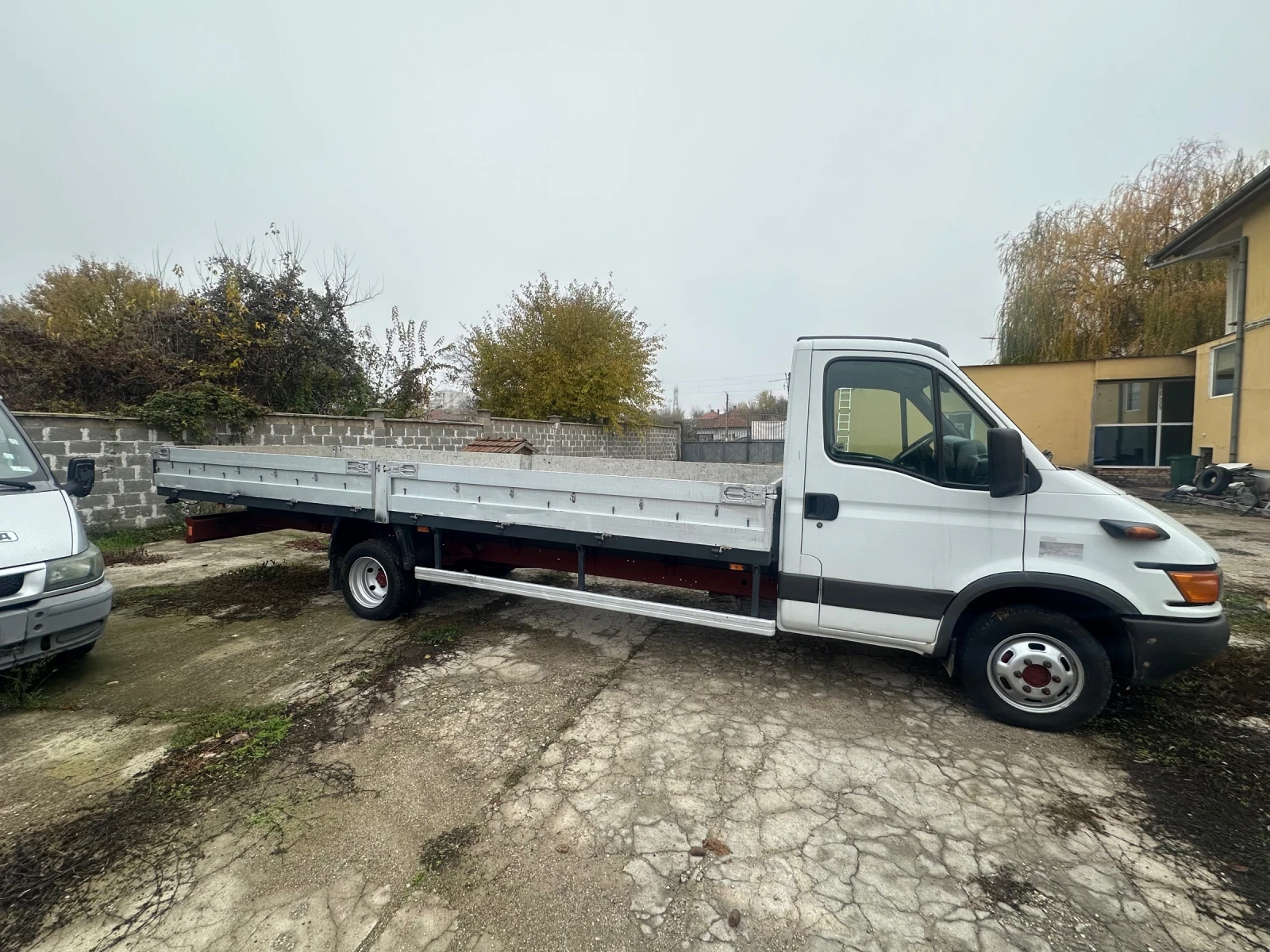 Iveco Daily 50c13, снимка 2 - Бусове и автобуси - 54510352