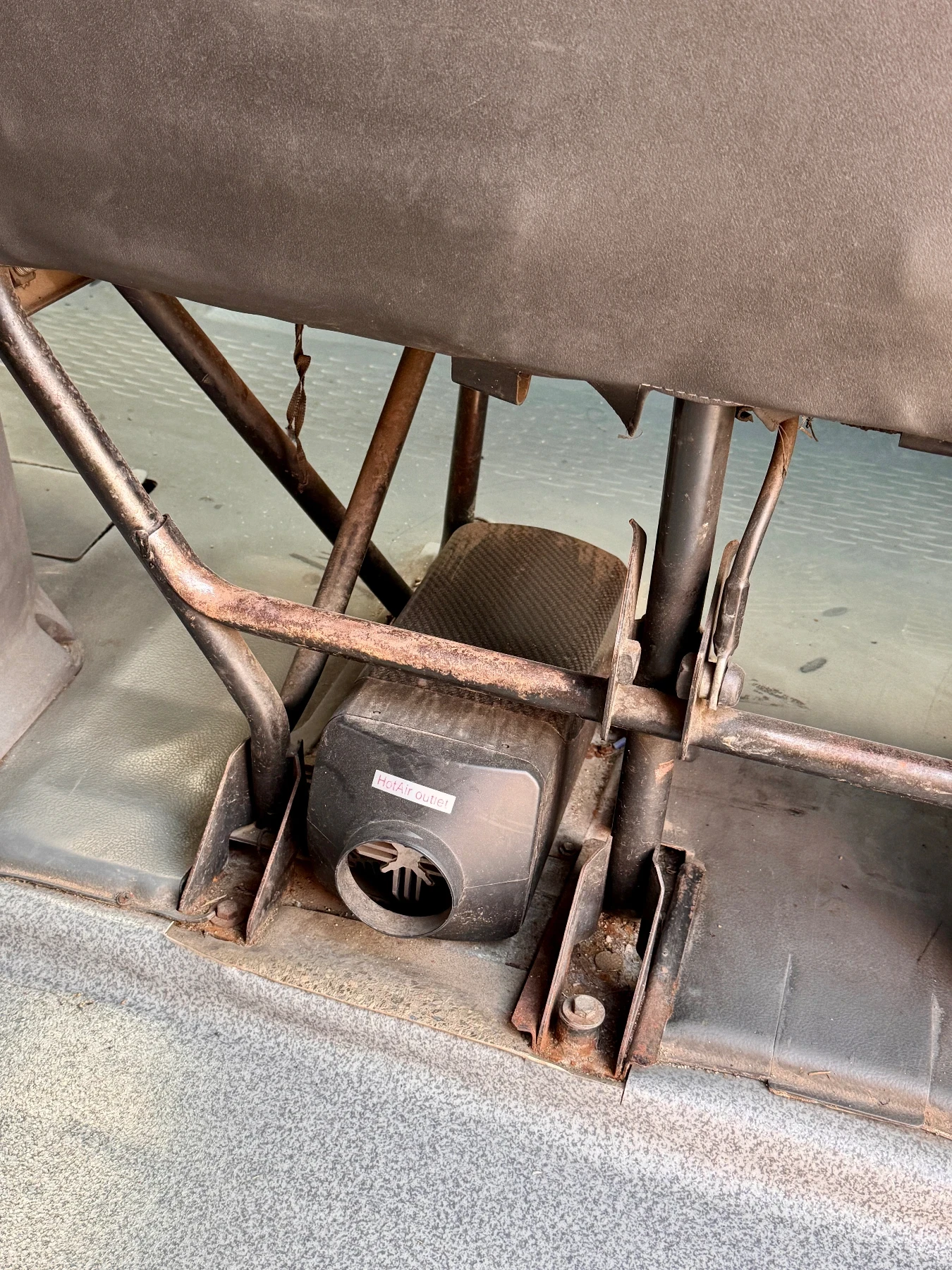 Iveco Daily 3.0 20+ 1места климатик , снимка 12 - Бусове и автобуси - 55120398