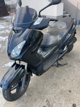  Yamaha X-max