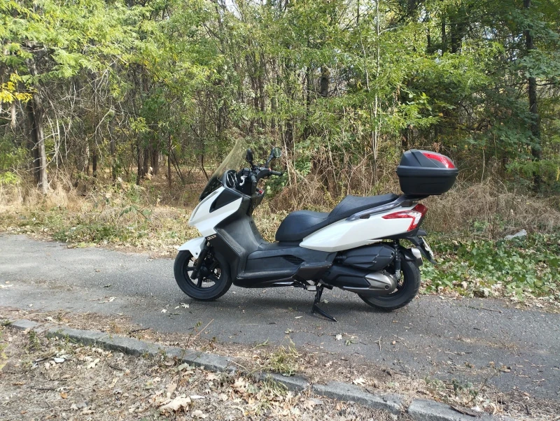 Kymco Downtown 300i, снимка 6 - Мотоциклети и мототехника - 47536779