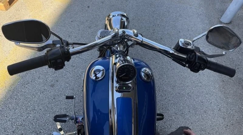 Harley-Davidson Softail Rocker C, снимка 12 - Мотоциклети и мототехника - 55296464