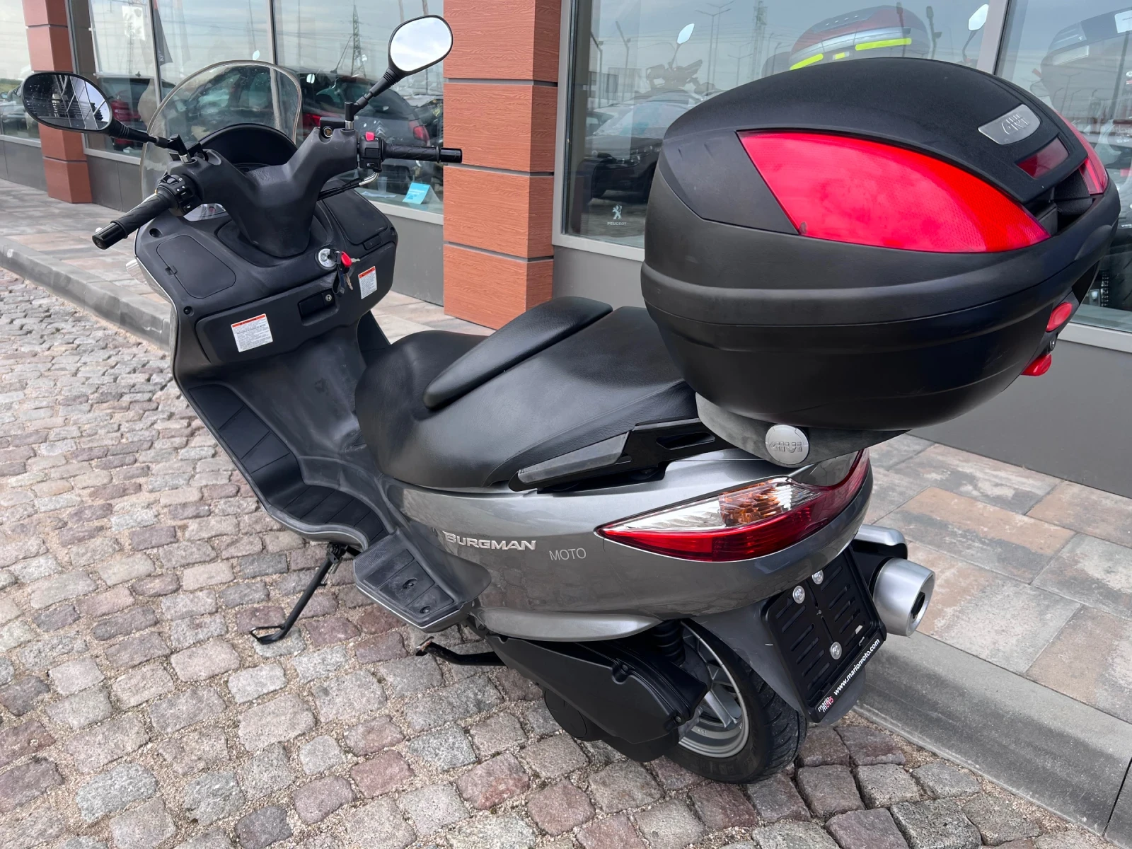 Suzuki Burgman 200 - изображение 6