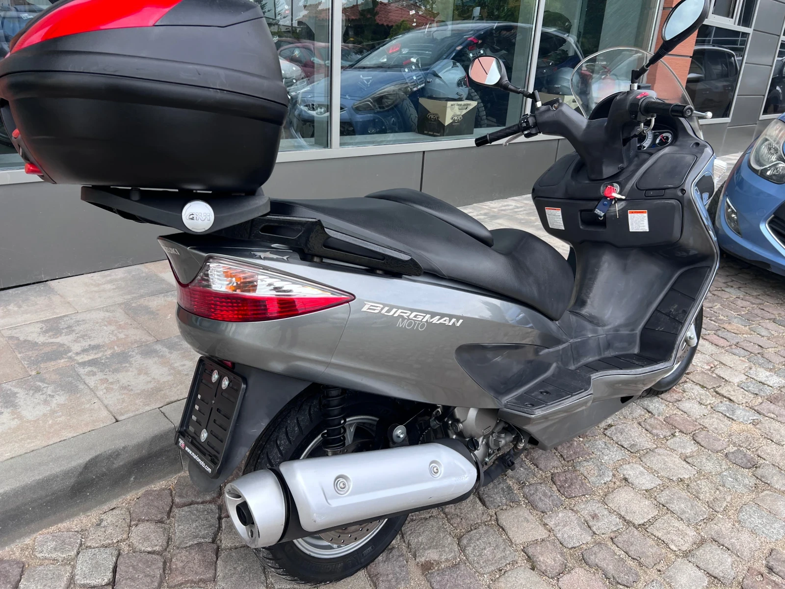 Suzuki Burgman 200 - изображение 3
