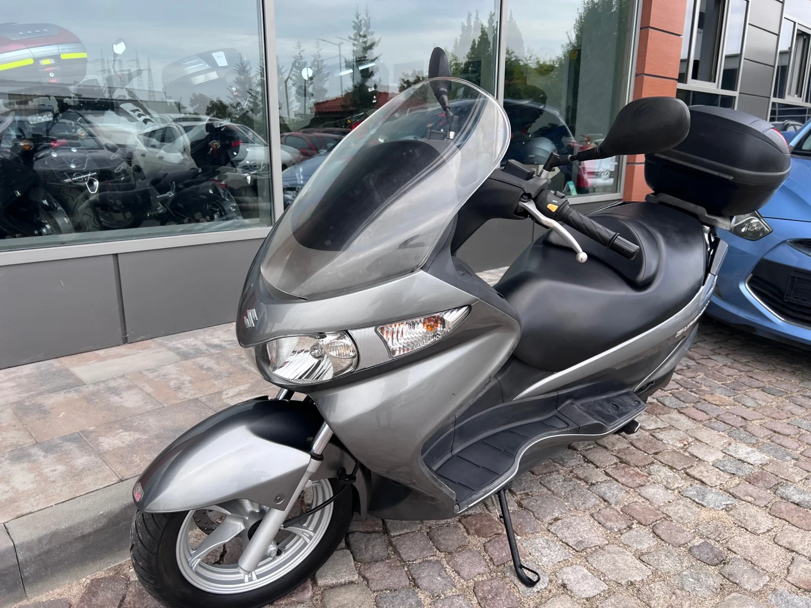 Suzuki Burgman 200 - изображение 5