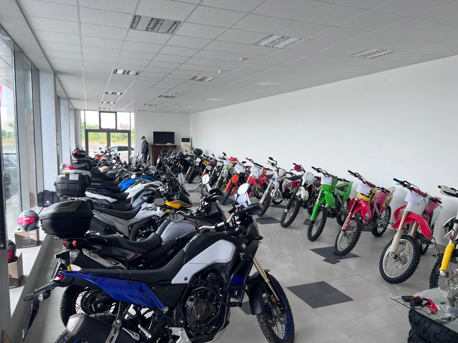 Suzuki Burgman 200 | Mobile.bg   12