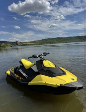 Джет Bombardier Sea Doo Spark Trixx, снимка 2