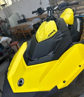 Джет Bombardier Sea Doo Spark Trixx, снимка 3