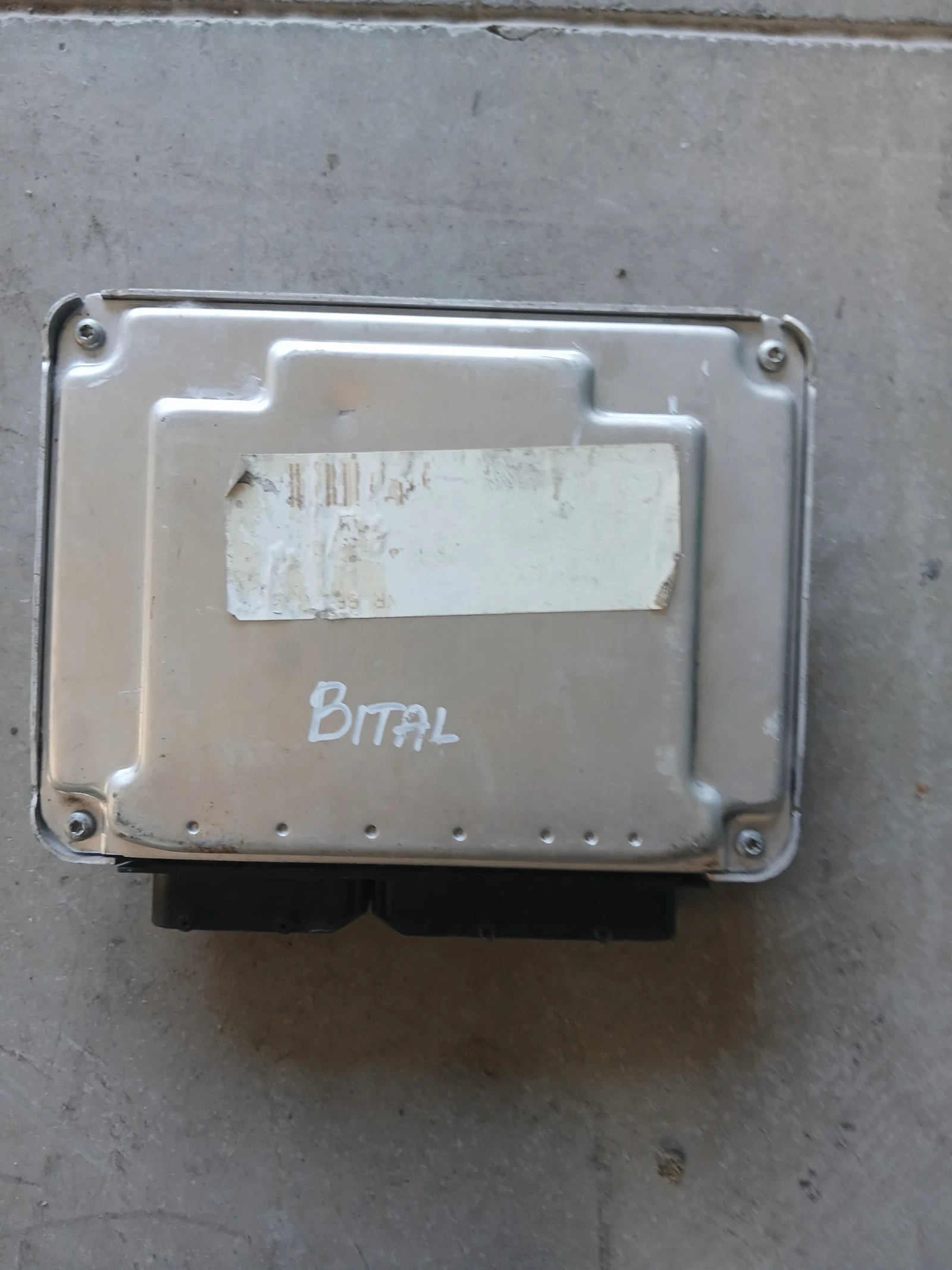 038 906 019 KR Компютър VW Beetle , снимка 2 - Части - 54786645
