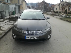 Honda Civic 8 генерация, снимка 5