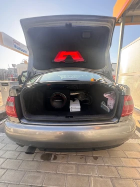 Audi A4 1.6i, снимка 8
