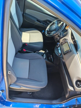 Toyota Yaris Hibrid , снимка 7