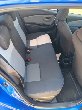 Toyota Yaris Hibrid , снимка 8