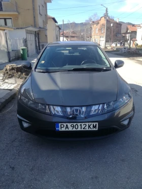 Honda Civic 8 генерация, снимка 6