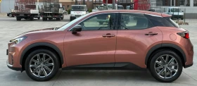    Lexus LBX Hybrid Emotion 1680  !