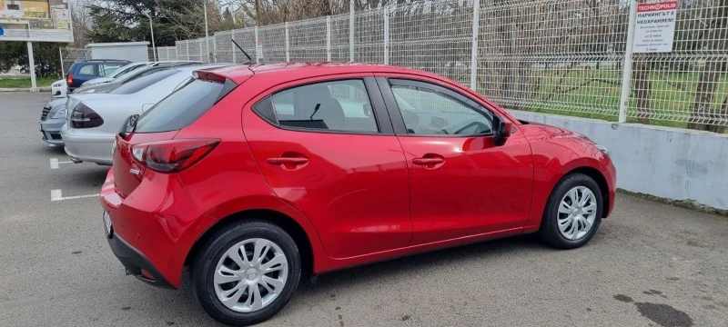 Mazda 2 SKAYACTIV , снимка 12 - Автомобили и джипове - 45877078