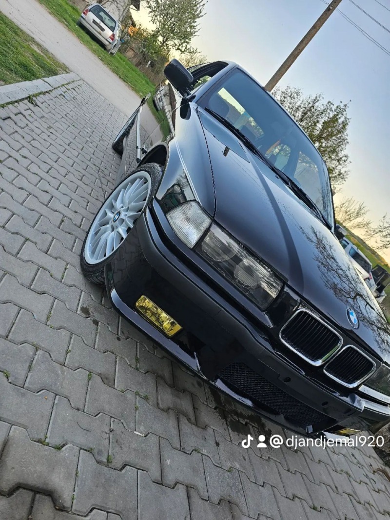 BMW 318, снимка 1 - Автомобили и джипове - 46227500