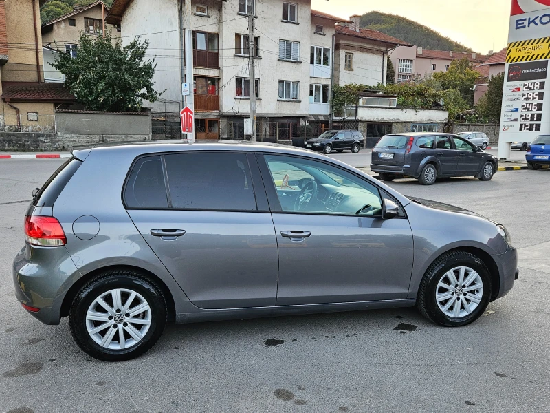 VW Golf 1.6 Tdi Klima/Euro5A, снимка 6 - Автомобили и джипове - 47639641