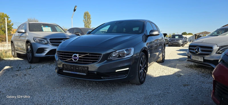 Volvo V60 D2 SUMIT КОЖА АВТОМАТ НАВИГАЦИЯ С вкл.ДДС, снимка 1 - Автомобили и джипове - 47646567