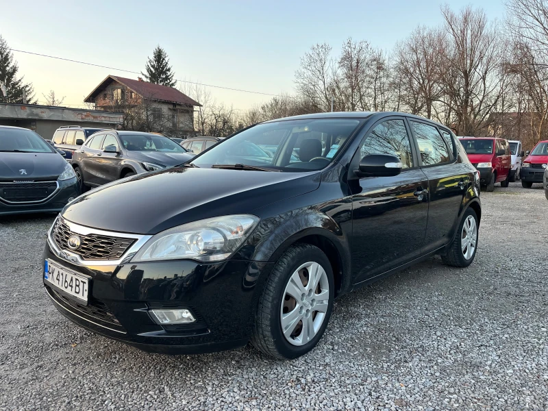 Kia Ceed 1.6CRDI, снимка 1 - Автомобили и джипове - 48116789