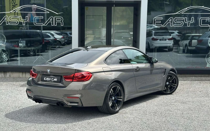 BMW M4  /  camera, снимка 3 - Автомобили и джипове - 50378544