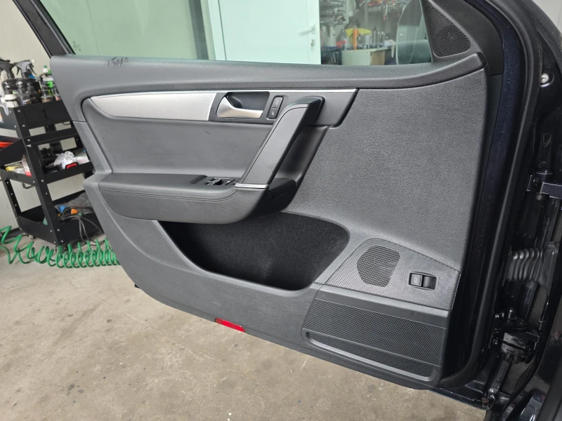 VW Passat 2.0* TDI* 170кс* 4х4* Кожа, снимка 15 - Автомобили и джипове - 50845795