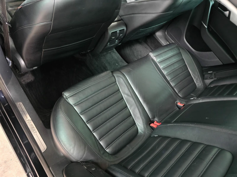VW Passat 2.0* TDI* 170кс* 4х4* Кожа, снимка 11 - Автомобили и джипове - 50845795
