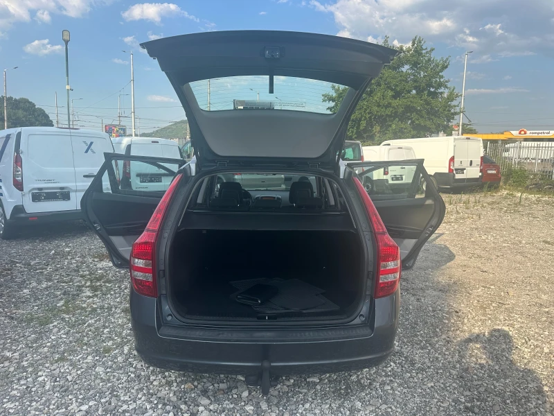 Kia Ceed 1.6CRDI 90kc, снимка 14 - Автомобили и джипове - 51109258