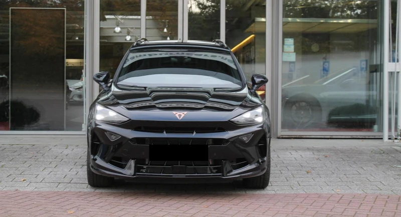 Cupra Formentor VZ* 333HP* FACE* PANO* MEMORY* DISTR* CAM* KEYLESS, снимка 2 - Автомобили и джипове - 52469992