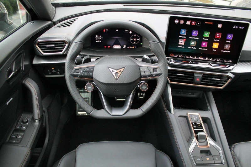 Cupra Formentor VZ* 333HP* FACE* PANO* MEMORY* DISTR* CAM* KEYLESS, снимка 9 - Автомобили и джипове - 52469992