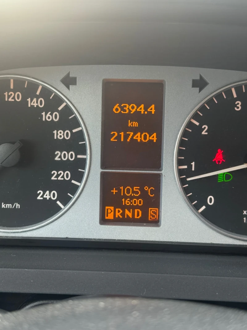 Mercedes-Benz B 200, снимка 7 - Автомобили и джипове - 52791263