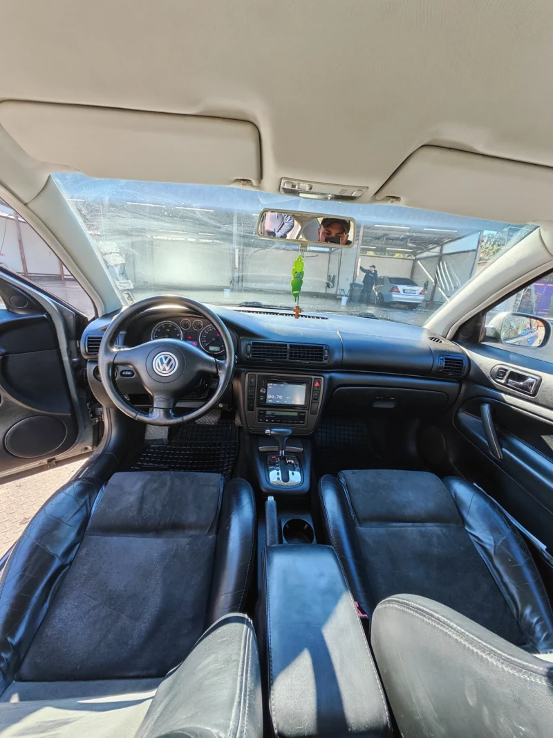 VW Passat, снимка 5 - Автомобили и джипове - 52920541