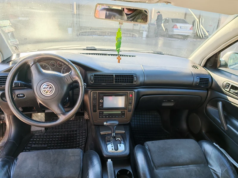 VW Passat, снимка 6 - Автомобили и джипове - 52920541