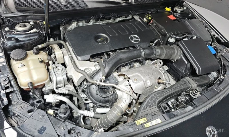 Mercedes-Benz A 220, снимка 6 - Автомобили и джипове - 53515685