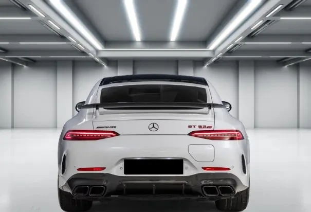 Mercedes-Benz AMG GT 63 S Е Perf 4Matic+ = Ceramic Brakes = Гаранция, снимка 2 - Автомобили и джипове - 54781145