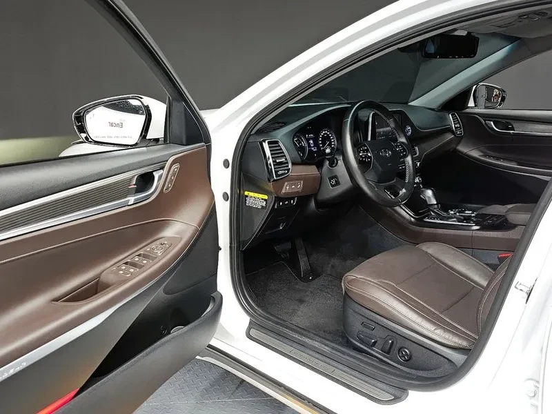 Hyundai Grandeur Hybrid Exclusive, снимка 11 - Автомобили и джипове - 55643739