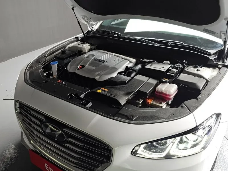 Hyundai Grandeur Hybrid Exclusive, снимка 6 - Автомобили и джипове - 55643739