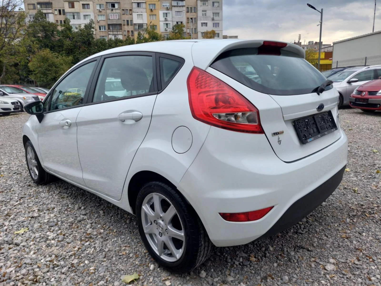 Ford Fiesta 1.4 TDCI - изображение 2