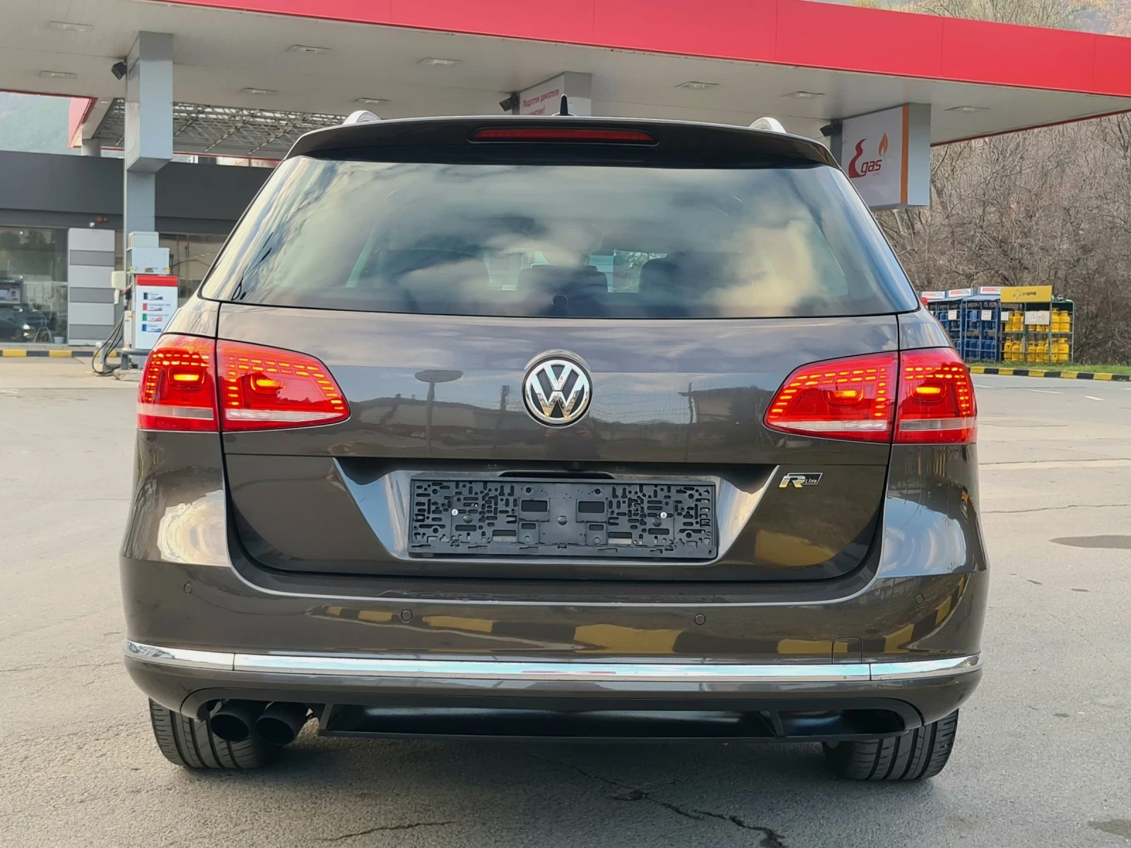 VW Passat 2.0-170 к.с/Дистроник/Панорама/Full - изображение 7