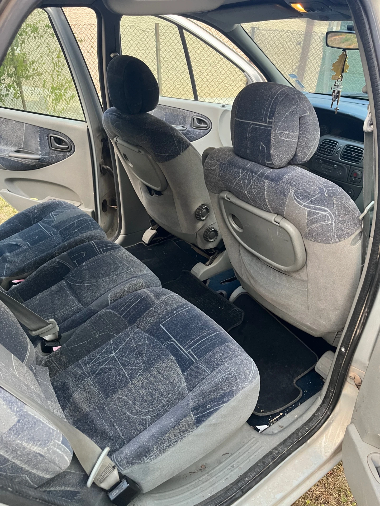 Renault Scenic Megan Scenic 1.6 - изображение 6