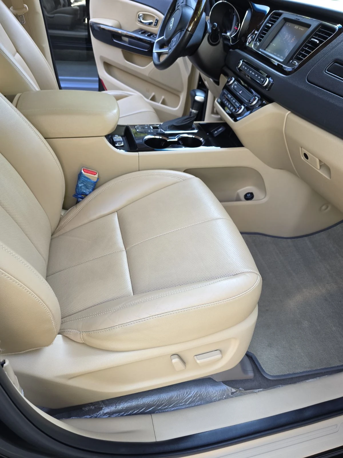 Kia Carnival 2.2 CRDI 8+ 1 ДДС - изображение 5