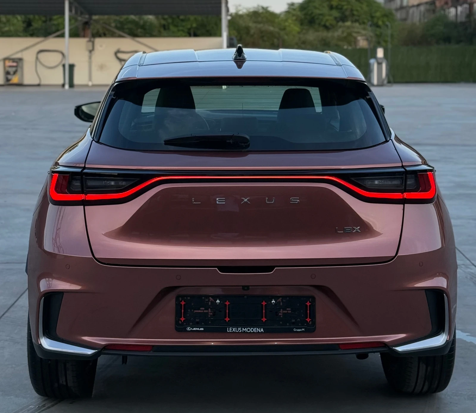 Lexus LBX Hybrid Emotion 1680км В ГАРАНЦИЯ! - изображение 6