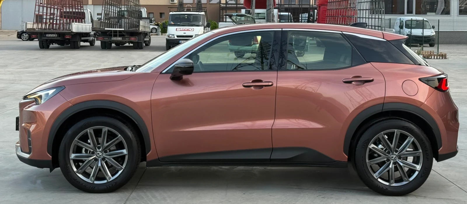 Lexus LBX Hybrid Emotion 1680км В ГАРАНЦИЯ! - изображение 4